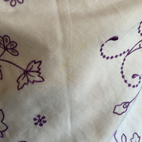 Beautiful linen skirt with embroidery. - Picture 3 of 6